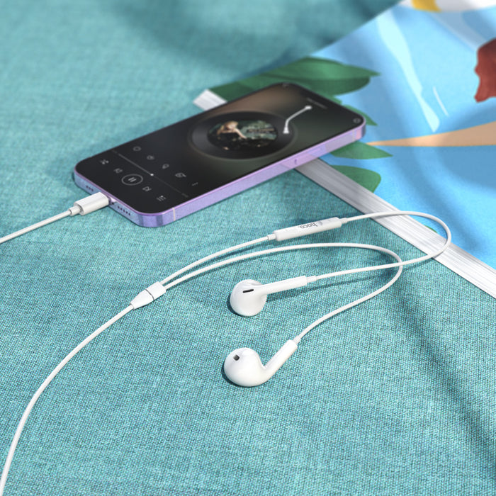 Wired Lightning Earphone w/ Plug-And-Play (No Need Bluetooth) (M111 MAX)