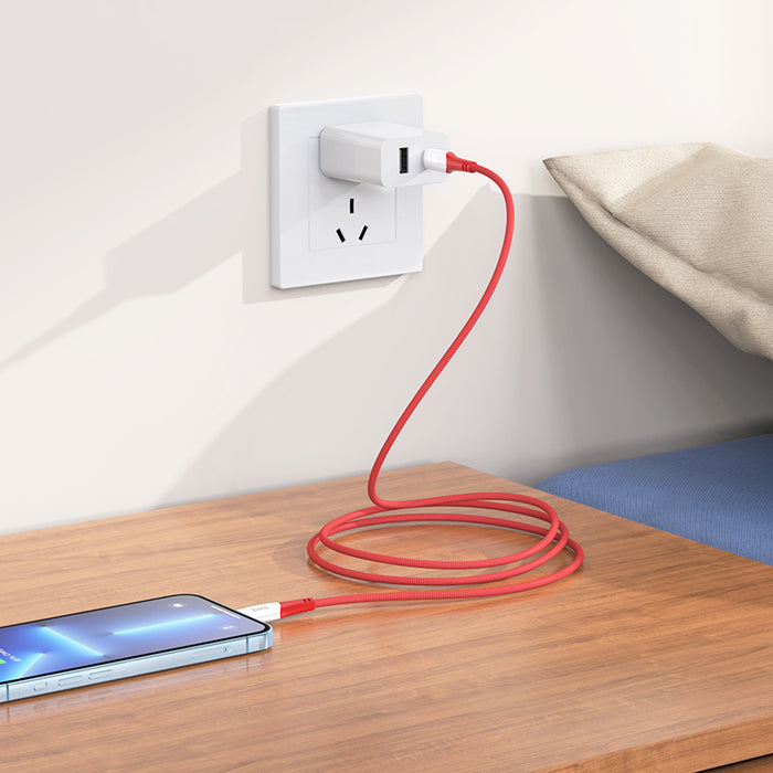 hoco. 20W Nylon Fast Charging Cable - Lightning to Type C (Red)